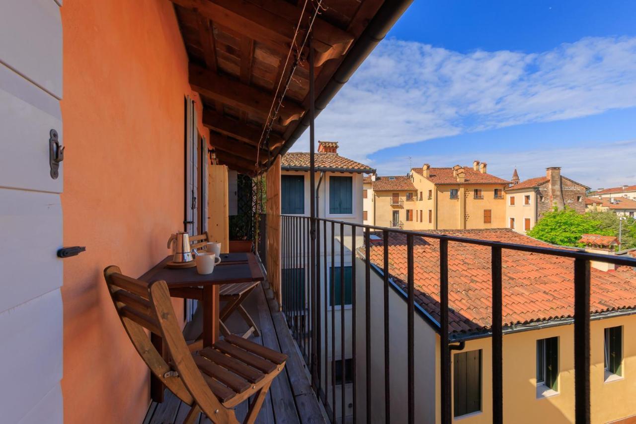 Centro Storico Appartamento Panoramico Con Wi-Fi Vicenza Esterno foto